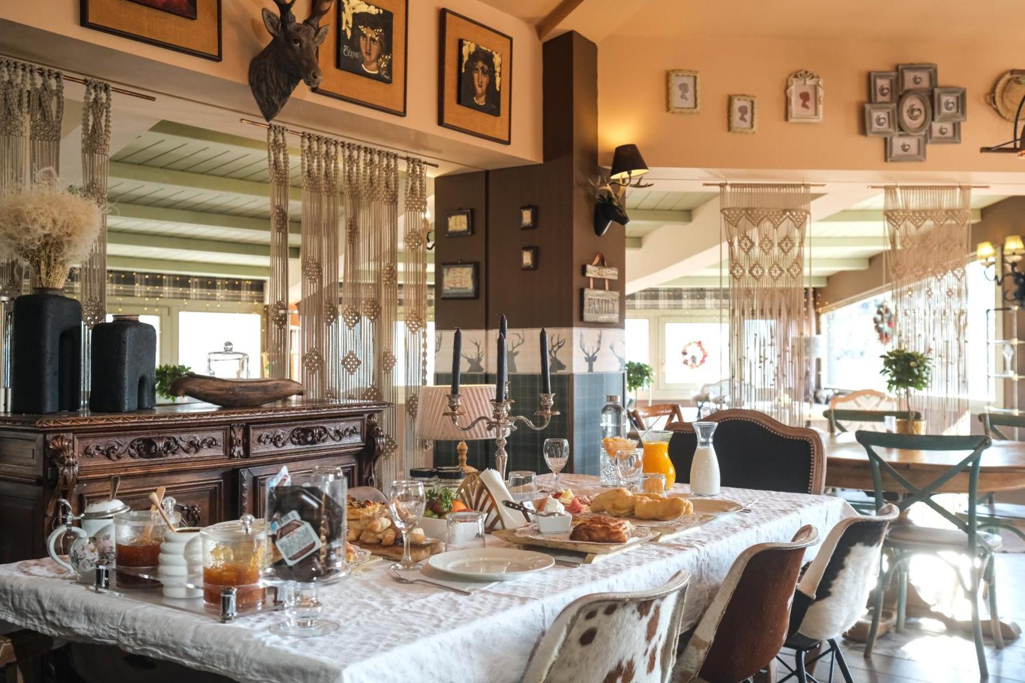 Pindos Resort Kraniá Екстериор снимка