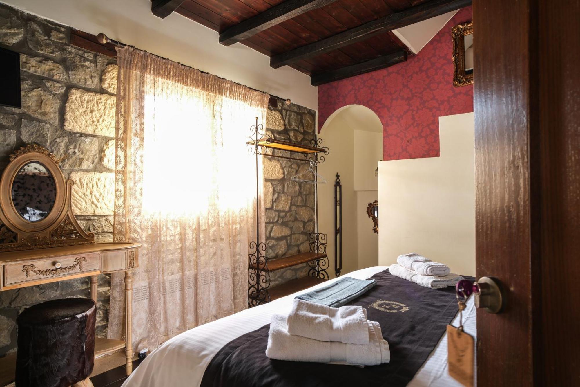 Pindos Resort Kraniá Екстериор снимка